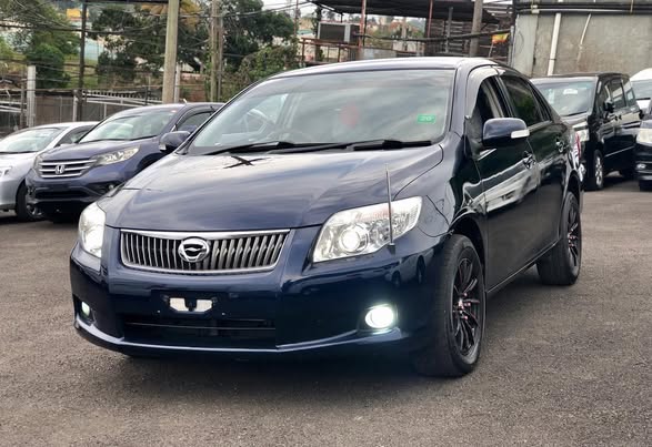 Corolla Axio “Luxel” (2WD) with options